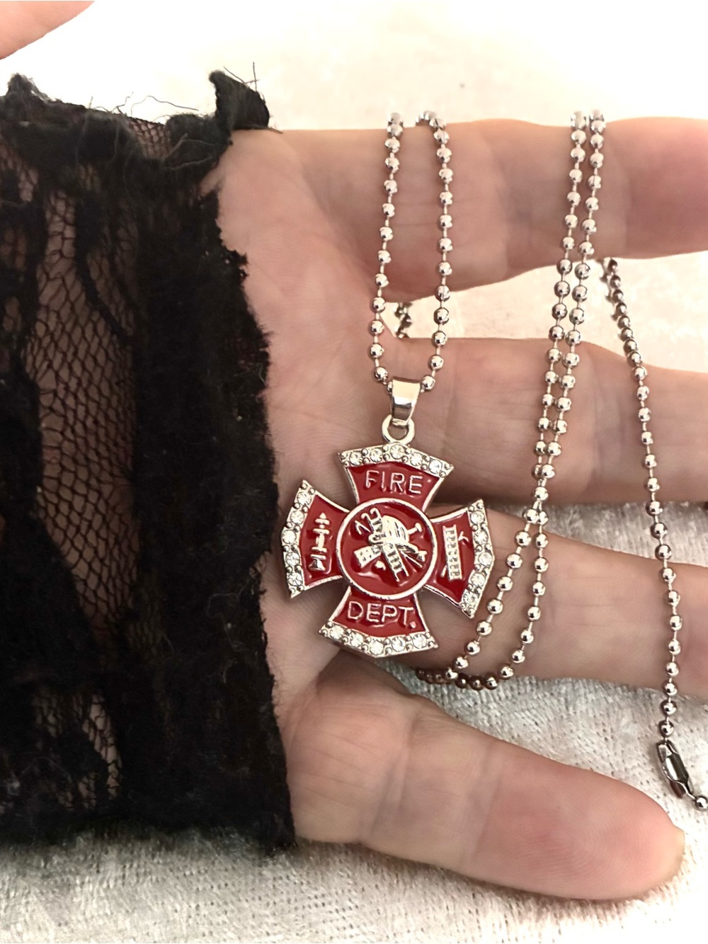 FIREFIGHTERS NECKLACE - Picture 4 of 8